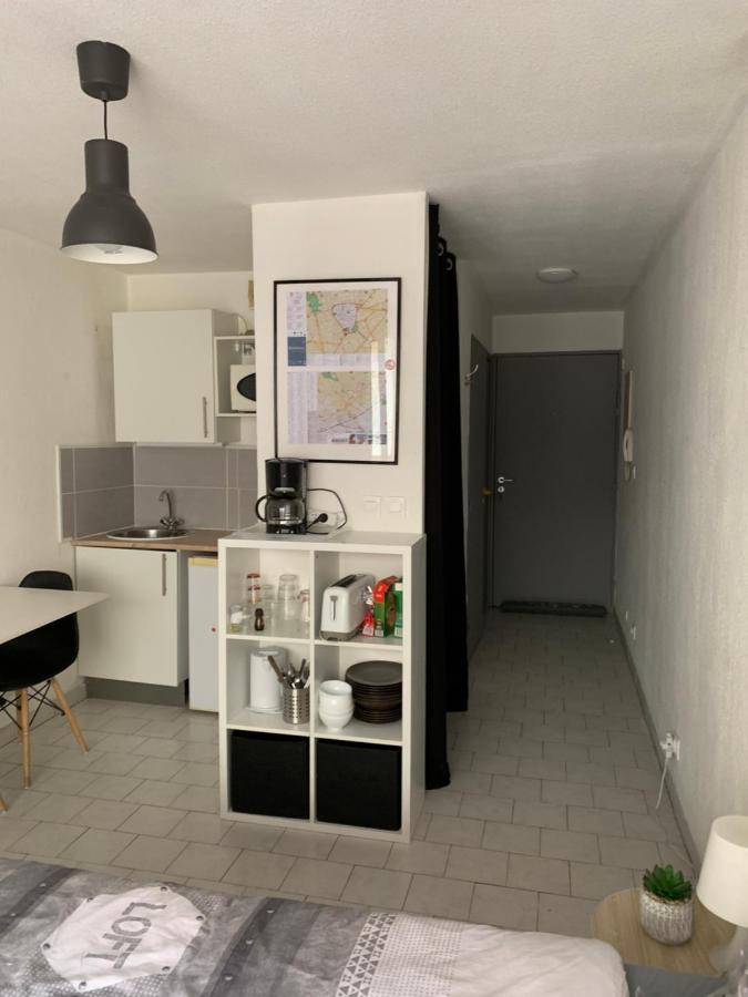 Nimes Studio Parking Dhuoda Ngoại thất bức ảnh